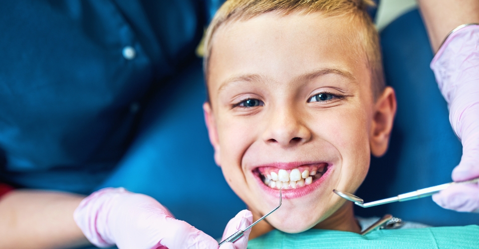 hipomineralizacion molar incisivo en niños dientes